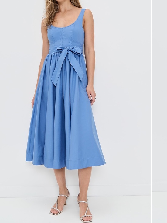 cinq a sept Dresses & Skirts - cinq à sept Kilah Dress in Periwinkle NWT Size 0
